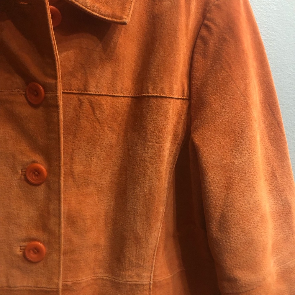 Button down jacket - Picture 2 of 4